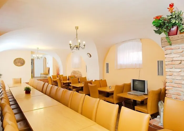 Stary Pivovar Hotell 3*